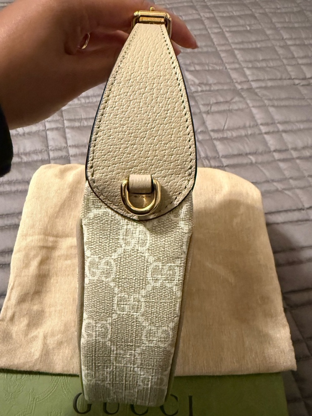 Gucci Small Ophidia Shoulder Bag - Picture 7 of 11